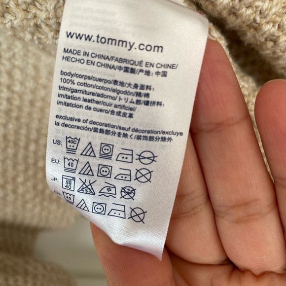 Tommy Hilfiger 100% COTTON Cream Knit Cardigan with Toggle Closure Size XS - Picture 6 of 6